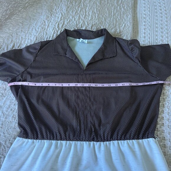 Vintage Day Dress With Polka Dot Top & Cream Skirt - Picture 6 of 12